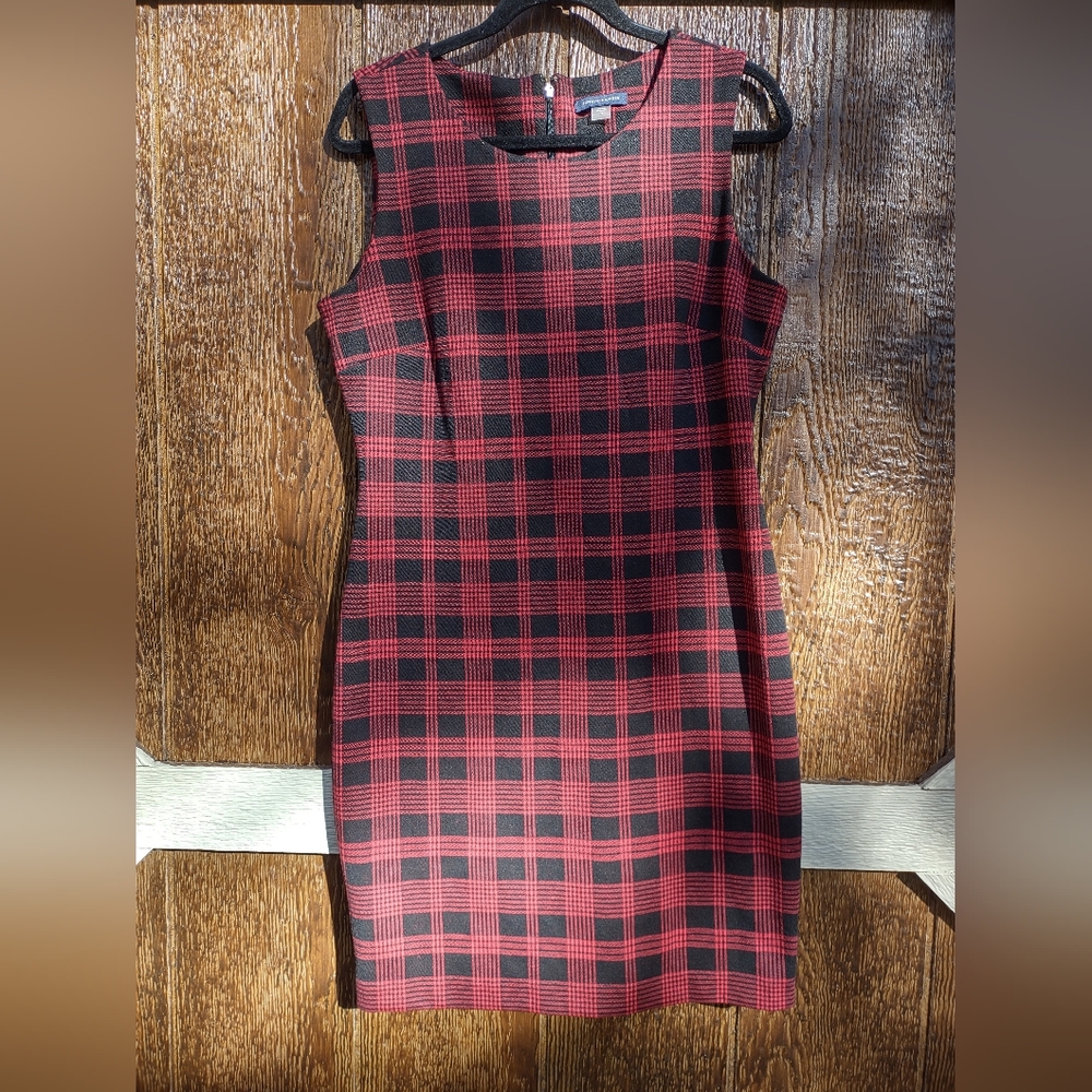 Tommy Hilfiger Sleeveless Plaid Sheath Dress Red and Black Check Size 12